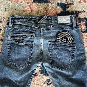 TAVERNITI SO “Courtney” low rise women’s jeans